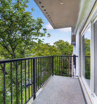 Sunnyside apartment exterior